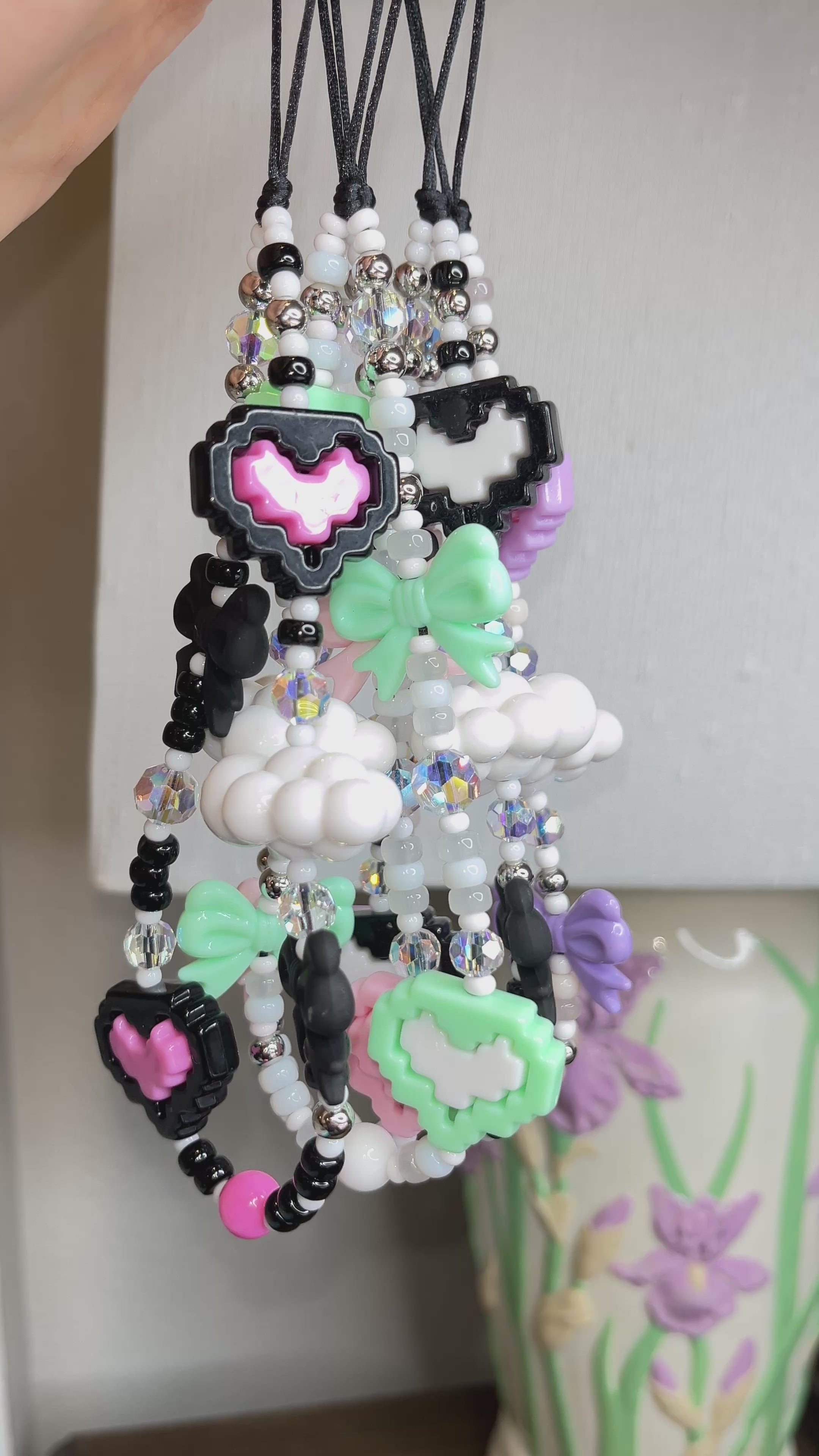 Purple Kawaii Bow-Pixel Heart Phone Charm – HeppyFly
